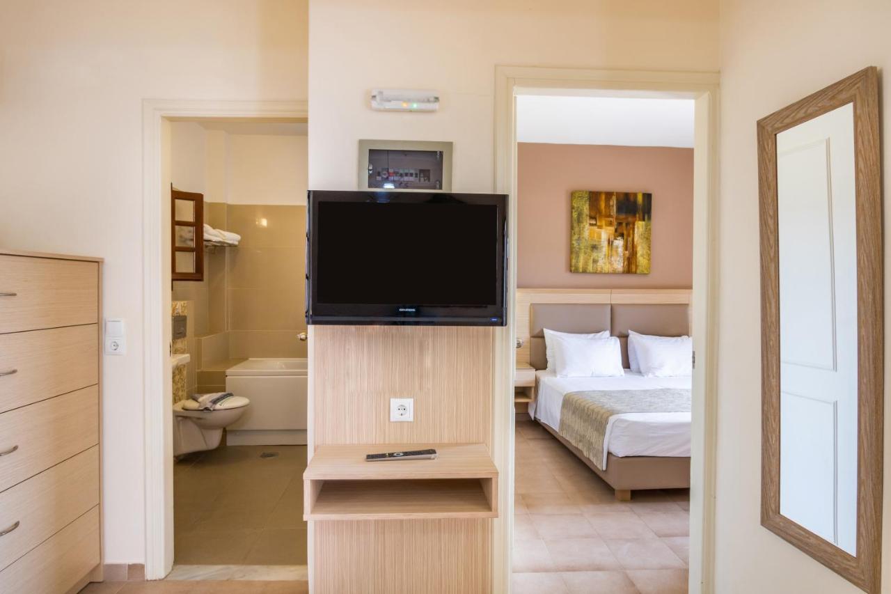 קרפאטוס Aphrodite Luxury Studios & Apartments מראה חיצוני תמונה