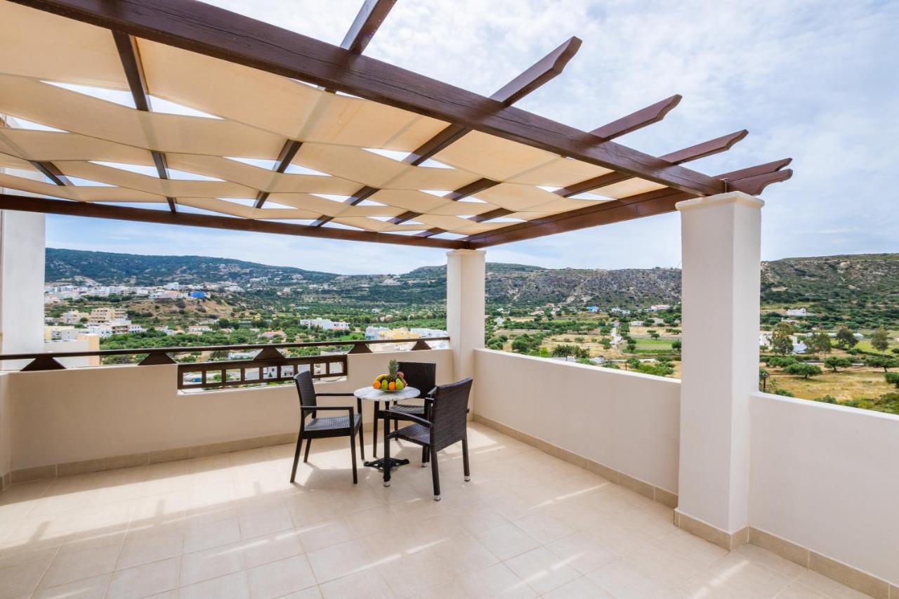 קרפאטוס Aphrodite Luxury Studios & Apartments מראה חיצוני תמונה