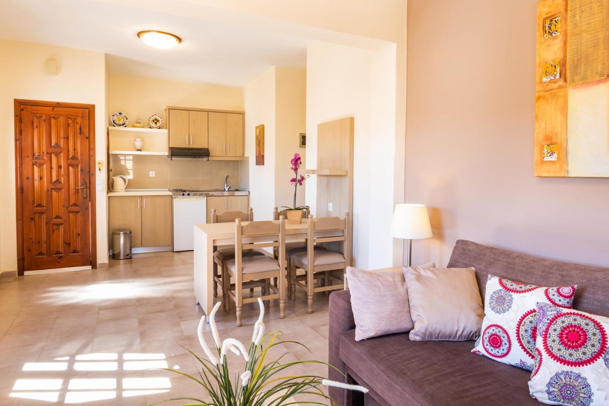 קרפאטוס Aphrodite Luxury Studios & Apartments מראה חיצוני תמונה